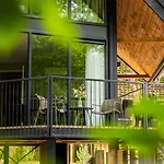 Met Hottub | 4 Personen - Valley Villa *