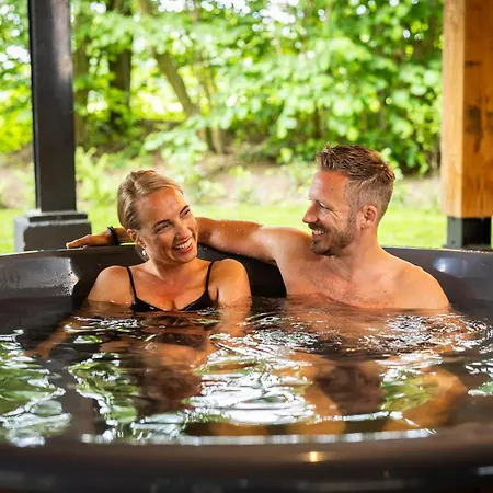 Met Hottub | 4 Personen - Valley *